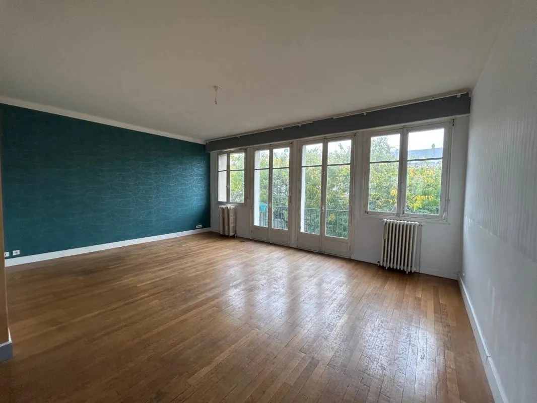 Appartement de 5 pièces de 112 m² à Saint-Nazaire