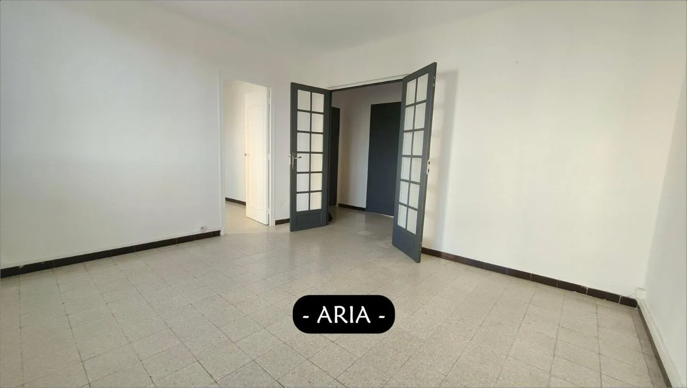 Appartement P2 vendu loué à NIMES