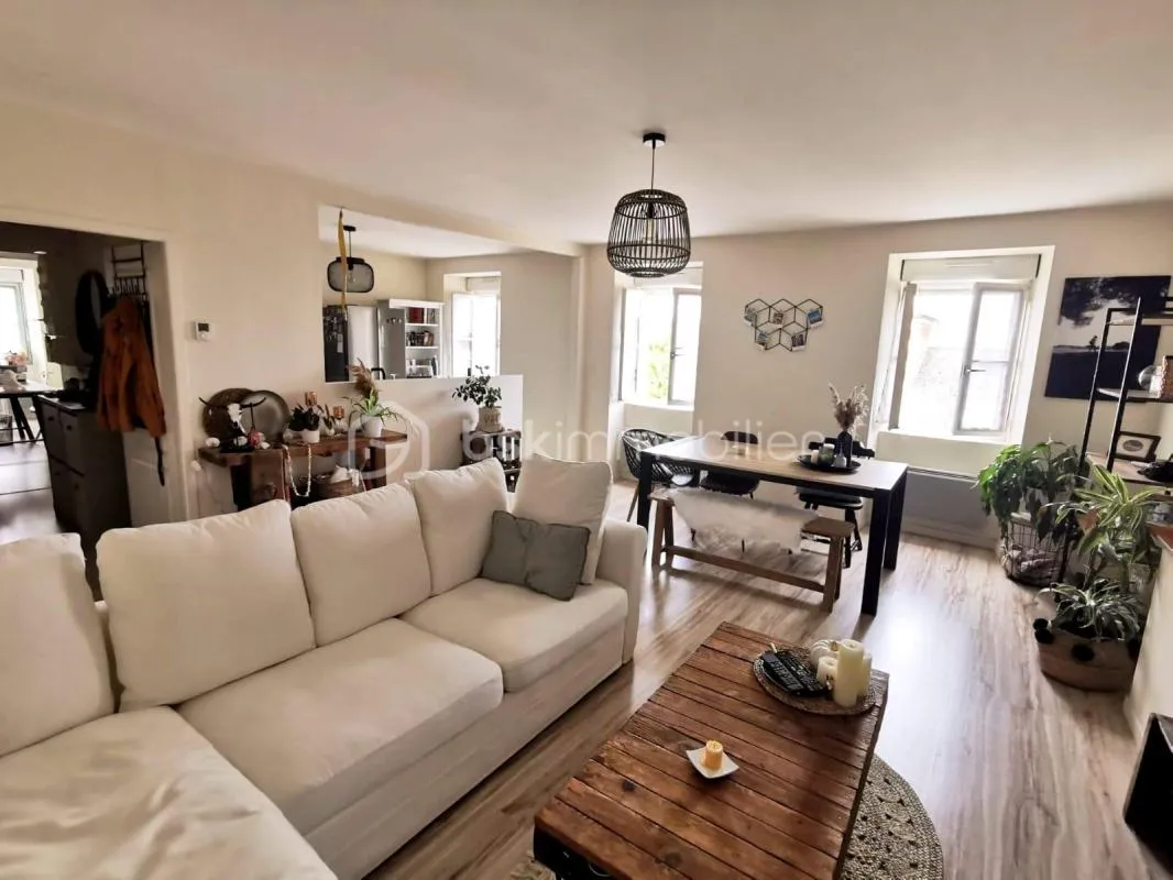 BOURGES – Appartement T3 de 87,72 m² avec cave
