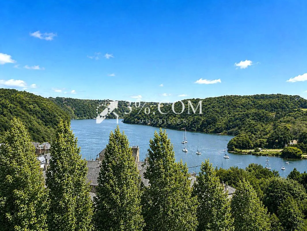 LA ROCHE BERNARD, BEL APPARTEMENT DE 78 M2 ENV., DE 4 PIÈCES