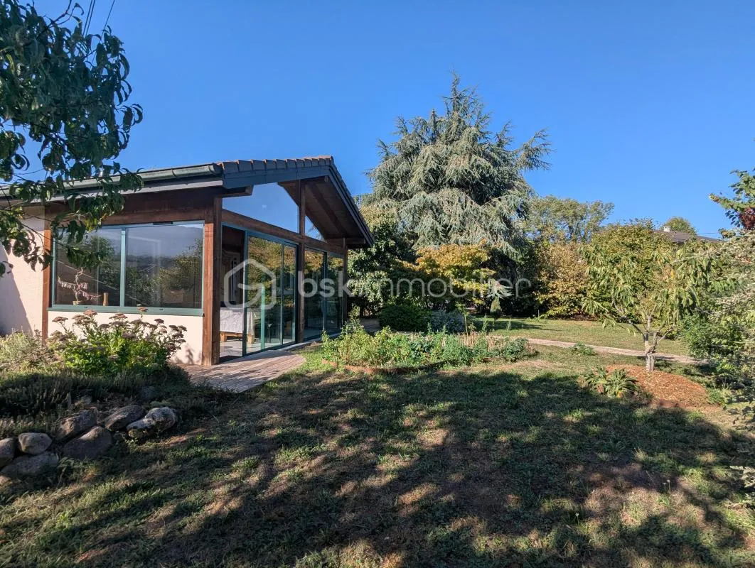 Magnifique Maison 135m² sur un terrain de 1250m² avec appartement indépendant