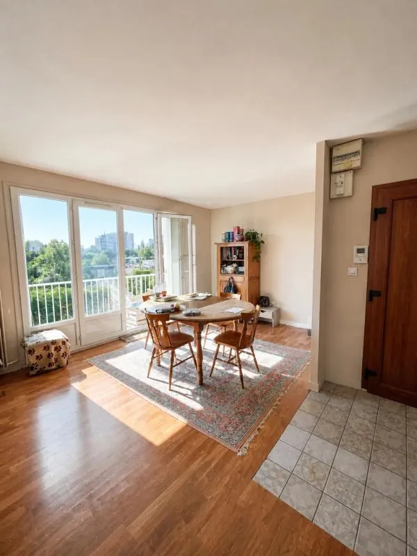 Appartement deux chambres, à 5 mn de la gare de Chartres