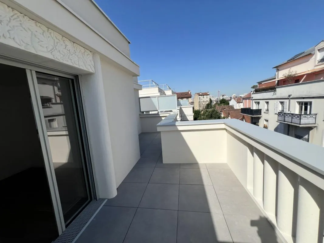 **NEUF LIVRE T5 Dernier Étage TERRASSE avec PARKINGS à 400m M8**