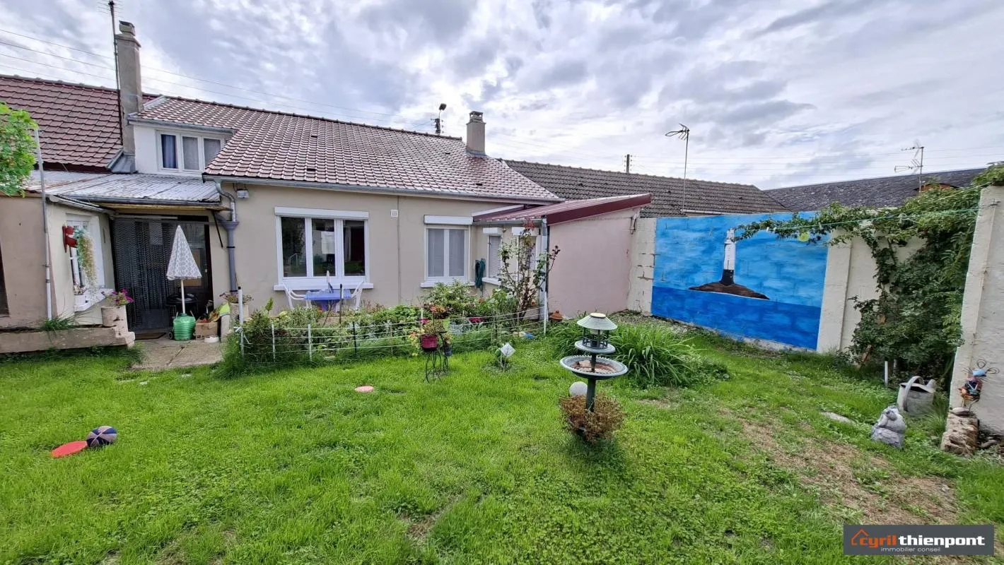 ABBEVILLE - MAISON PLAIN PIED - 2 CHAMBRES - GARAGE - JARDIN - T