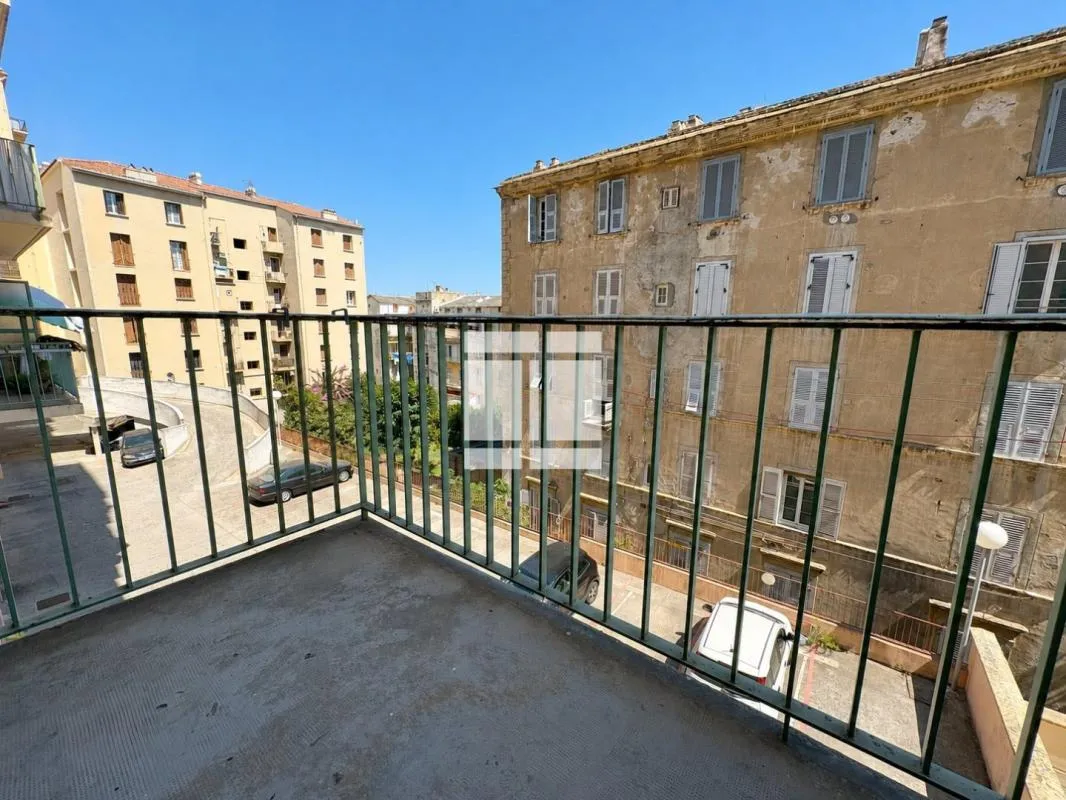 T3 - RESIDENCE MIOT - 20200 BASTIA