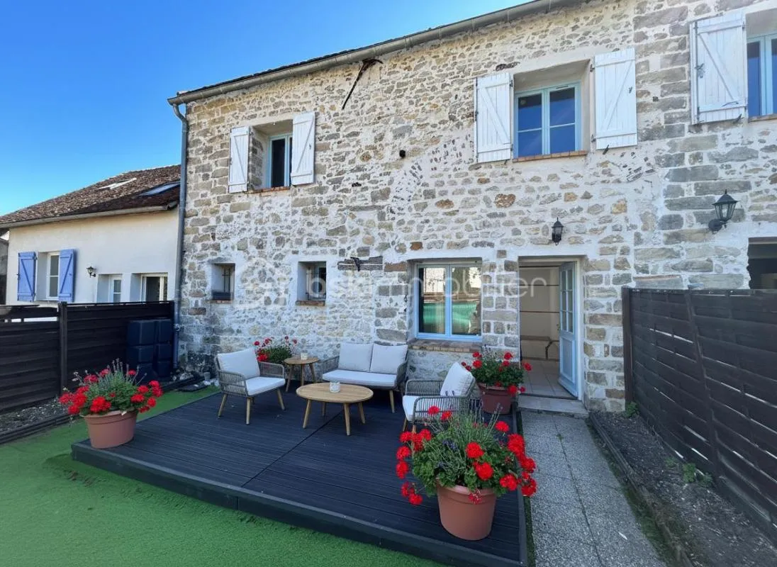 Appartement duplex de 99m² à MORET-LOING-ET-ORVANNE (77250)