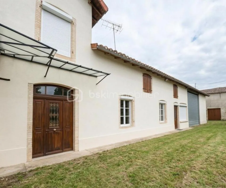 CORPS DE FERME DE CARACTÈRE – 176 M² HABITABLES SUR 4 000 M² DE TERRAIN À ALBIAS