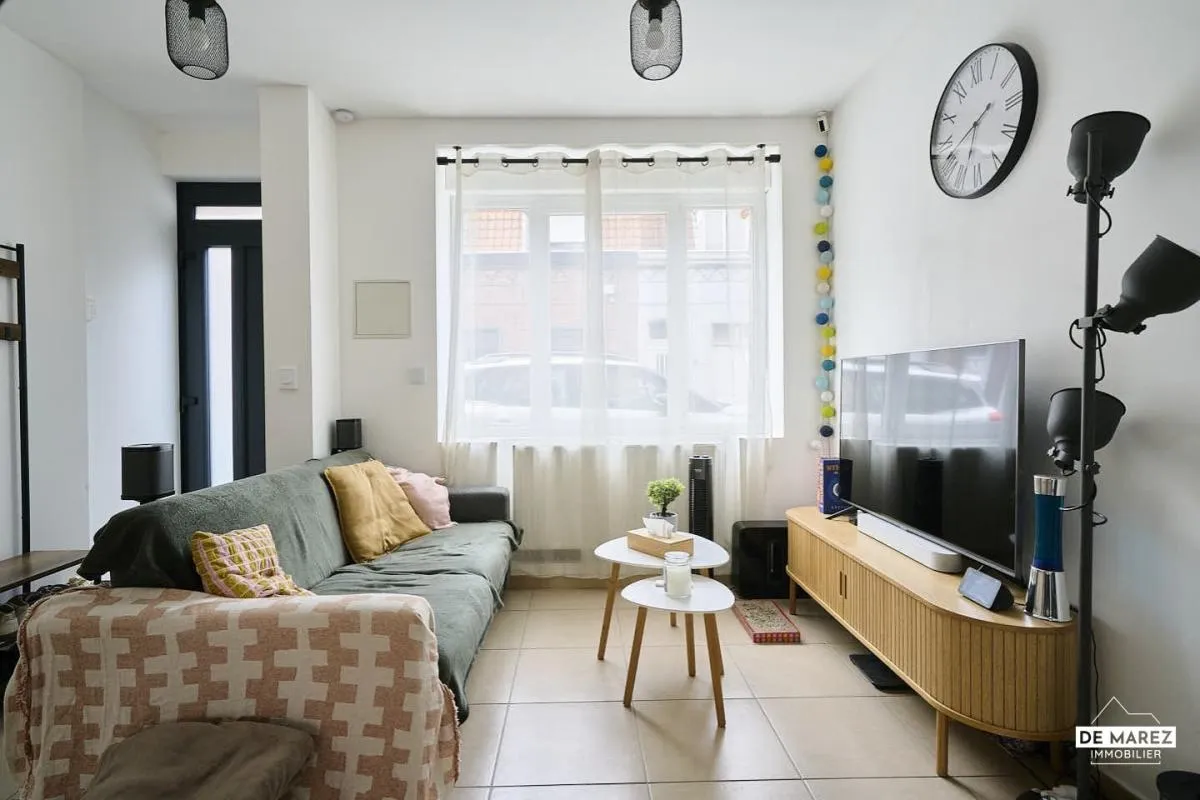 EXCLUSIVITE : MAISON A PROXIMITE DU METRO, SANS TRAVAUX ET AVEC UN EXTERIEUR !