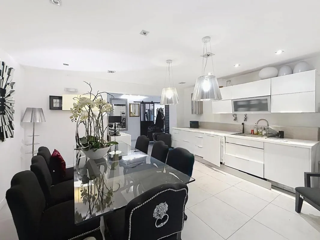 Nice Carré d'Or – Appartement Traversant 4 Pièces, Profession Libérale et Location Saisonnière Autorisées