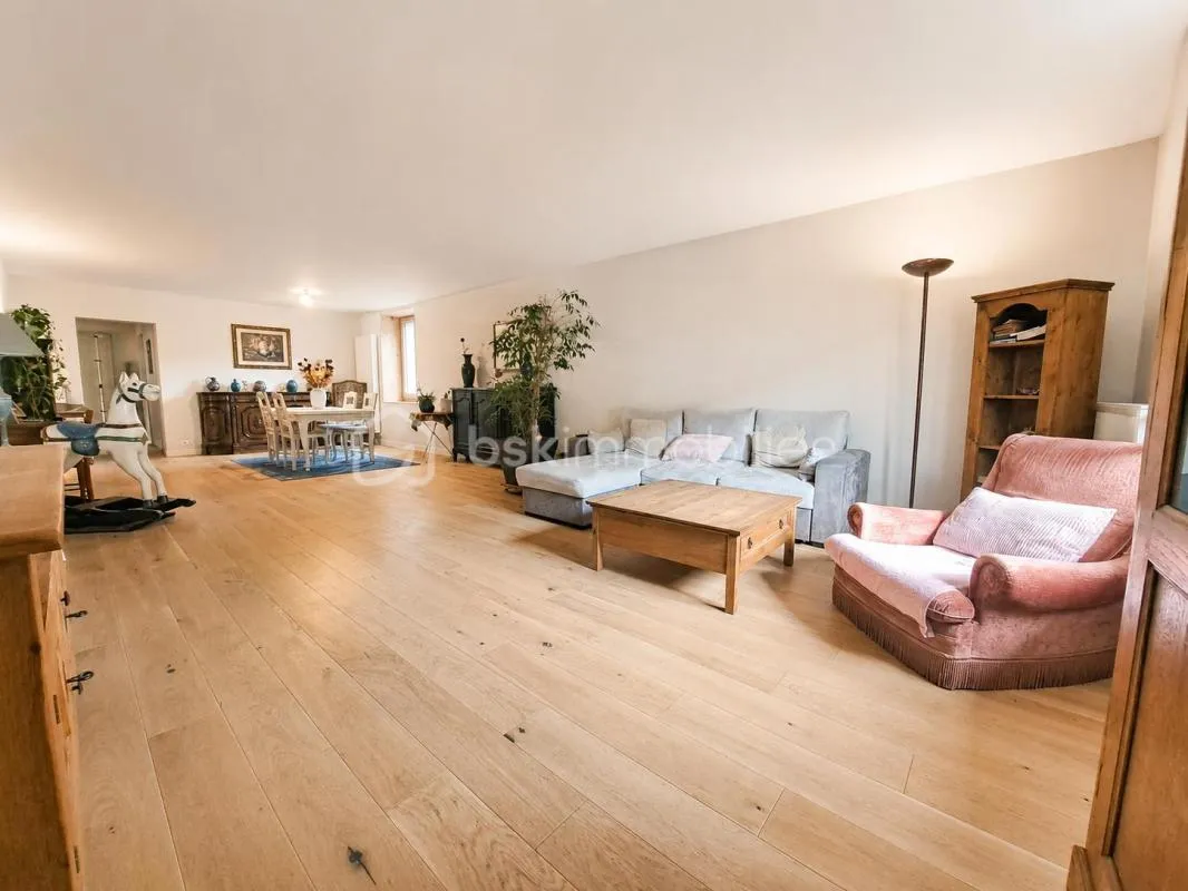 🇨🇭 À 12 KM DE LA SUISSE. LOFT DUPLEX D’EXCEPTION DE 194 M² .VOLUMES XXL et CHARME UNIQUE