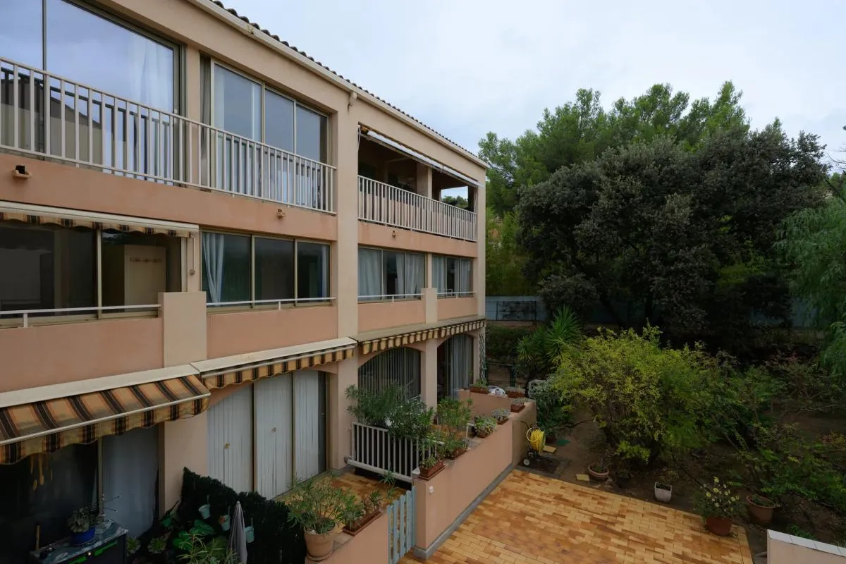Appartement 2 pièces de 23,83 m² à Bandol