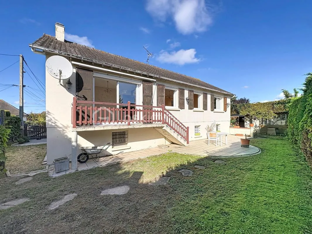 Maison avec jardin