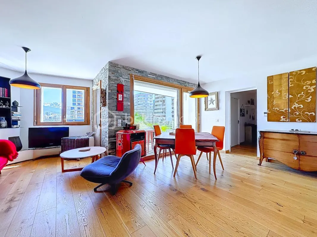 GRENOBLE PRESQU’ÎLE – T3 67,5 m² – TERRASSE – RÉSIDENCE RÉCENTE – 2 CHAMBRES