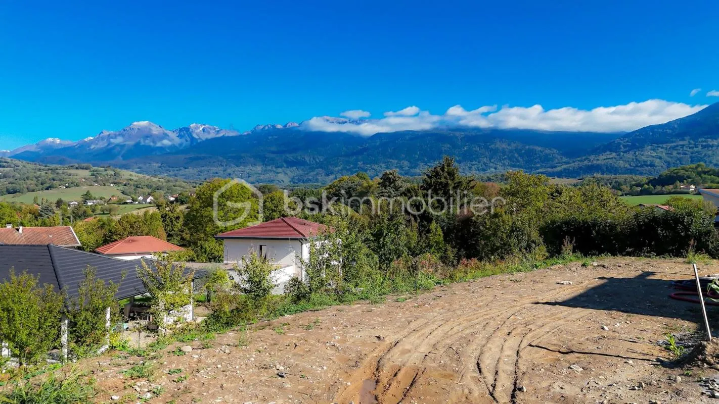 DERNIER TERRAIN DISPONIBLE – 649 m² – VUE BELLEDONNE – BRIÉ-ET-ANGONNES