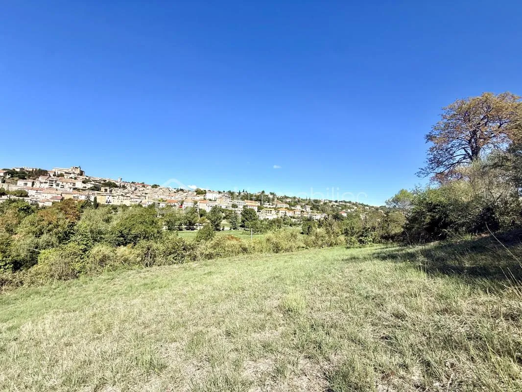 🏡À VENDRE - TERRAIN CONSTRUCTIBLE DE 2 224 m² - VALENSOLE - AVEC VUE SUR LE VILLAGE - PRIX 188 000 € 🌿✨