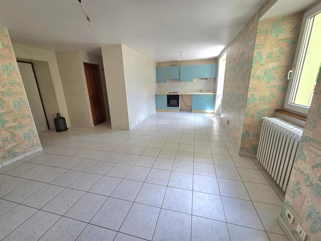 APPARTEMENT T4 91.26 m² 159000 EUROS