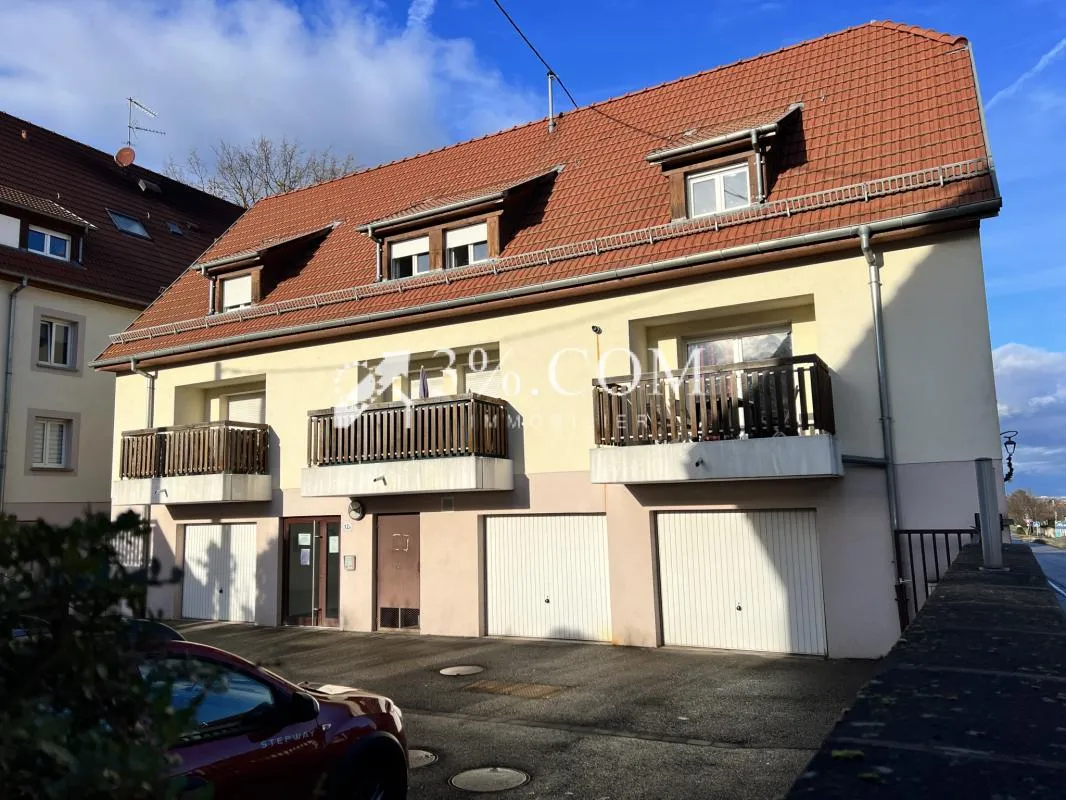 Duplex avec terrasse et garage