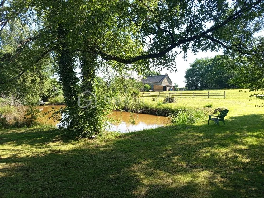 PROPRIETE DE CHARME DE 200 M² ET SON ETANG, VOUS ATTENDENT DANS UN HAVRE DE PAIX