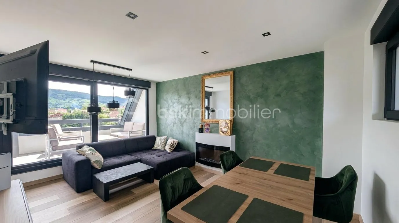 Duplex exceptionnel avec terrasse - résidence avec piscine