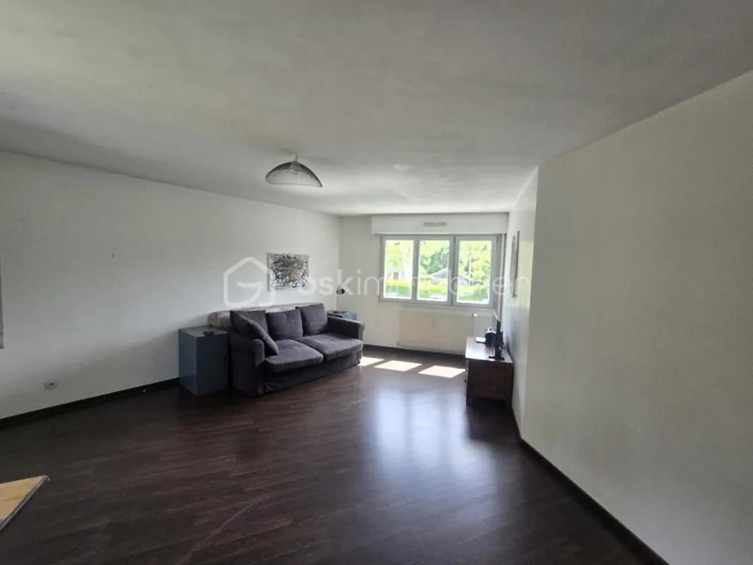 JARRIE – T2 de 55,62 m² avec ascenseur, parking et cave – Aucun gros travaux à prévoir