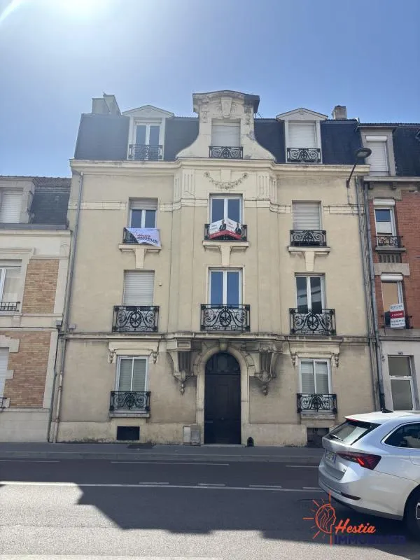 Charmant appartement ancien - 75m² - 4 pièces - 2ème é
