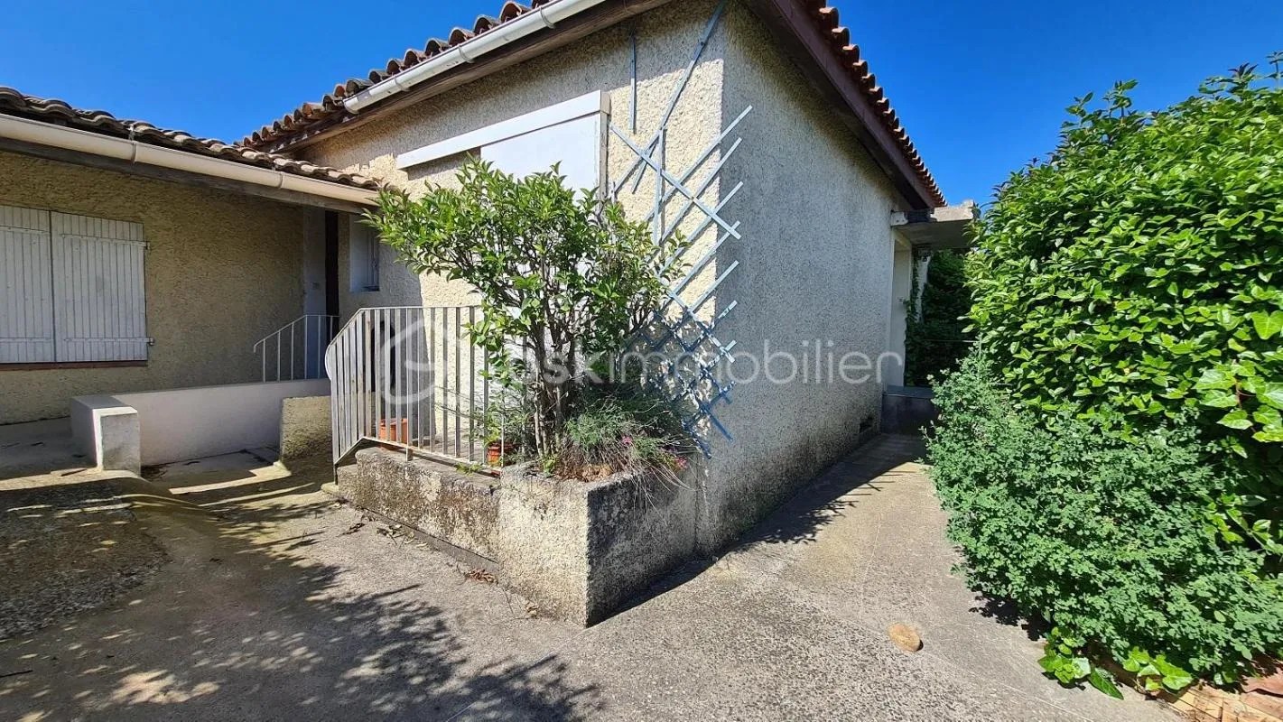 MAISON A RENOVER NIMES CASTANET