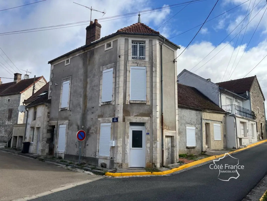 Ensemble immobilier de 3 maisons - idéal pour du locatif