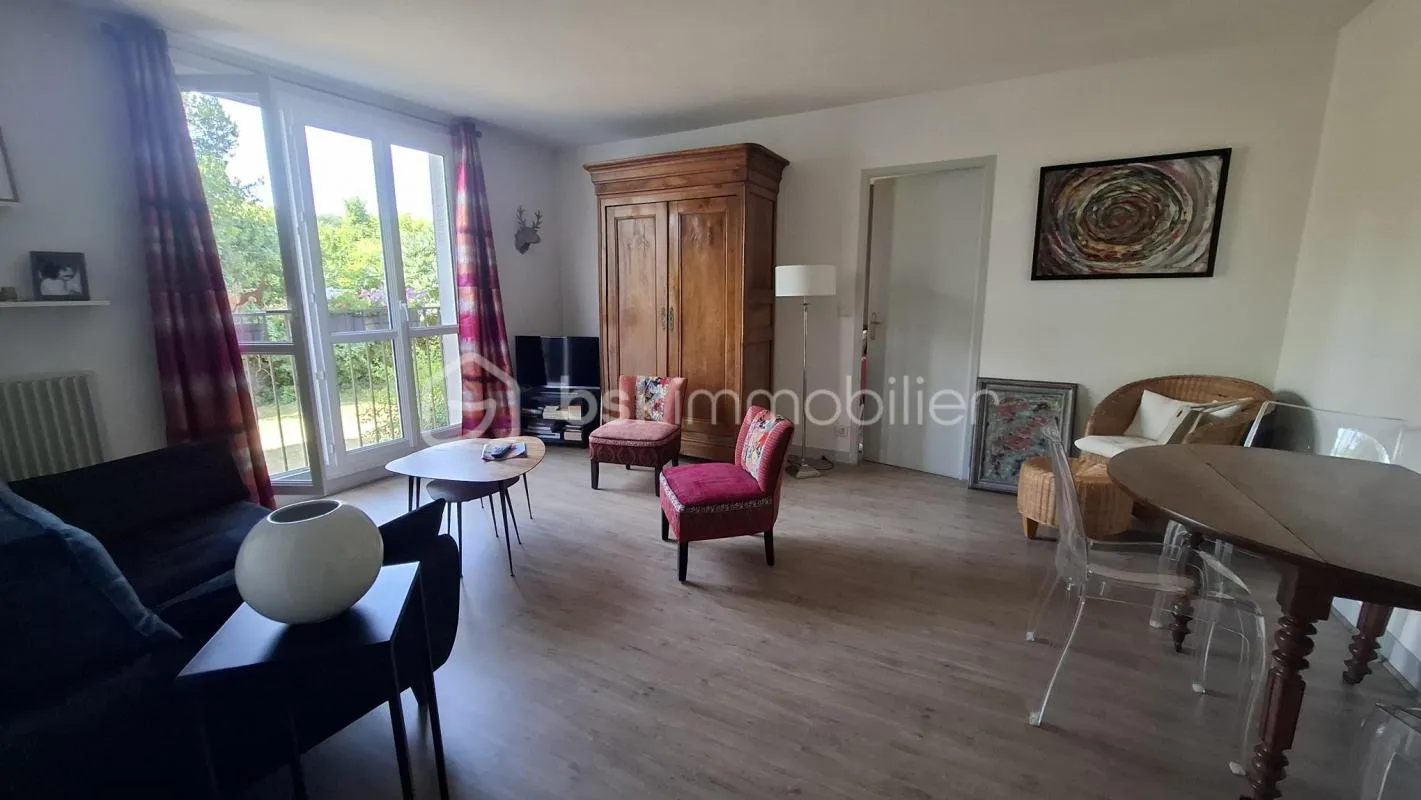 APPARTEMENT F2 REZ-DE-CHAUSEE