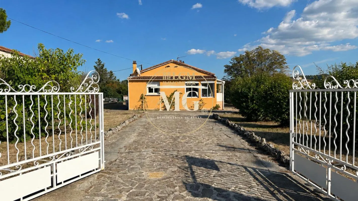 Maison - 5 pièces - 109 m²