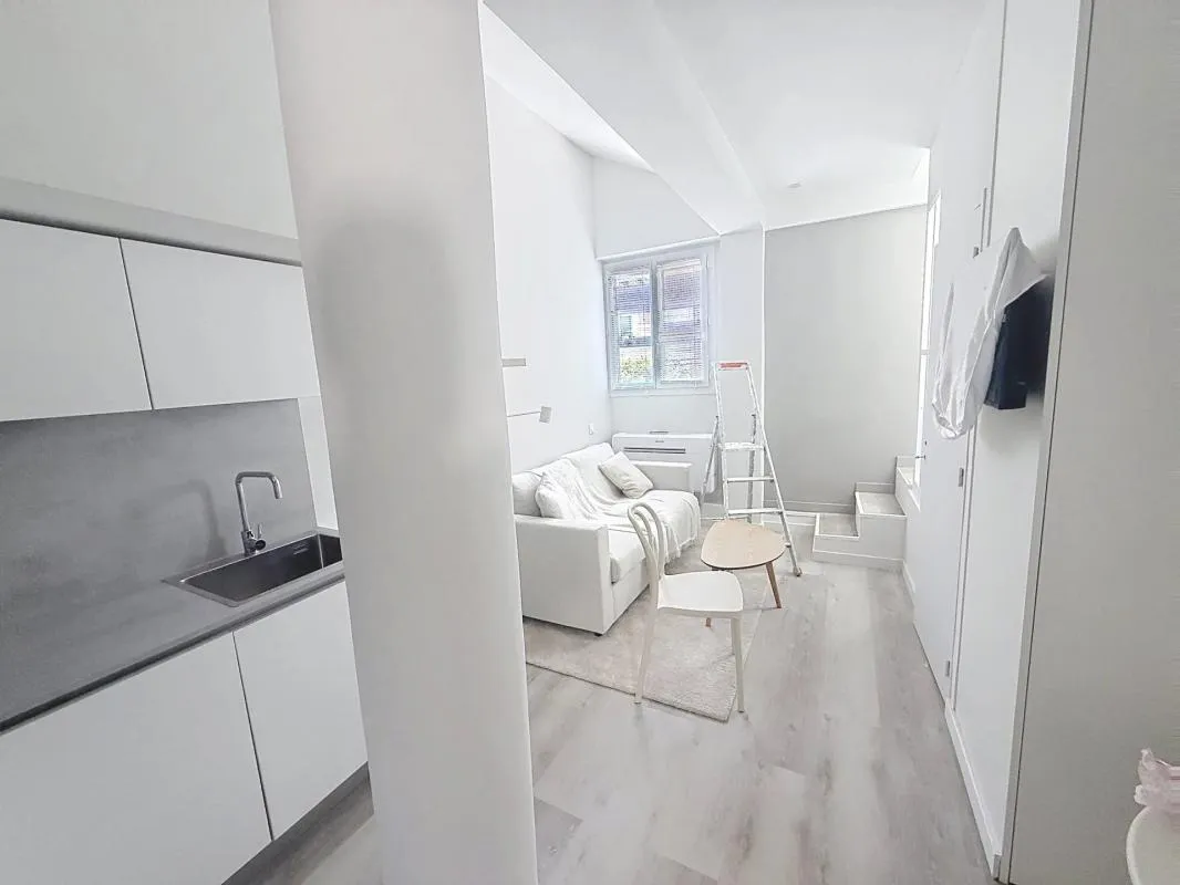 Estienne d'Orves - STUDIO NEUF MEUBLE