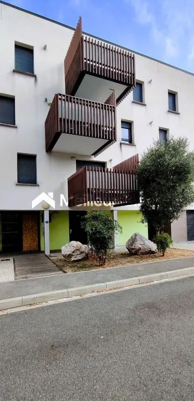 Toulouse Barrière de Paris: T3 récent avec terrasse et 2 parkings sous-sol