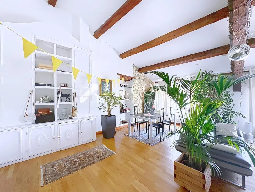 NARBONNE - COURS MIRABEAU Appartement de caractère de 136 m2