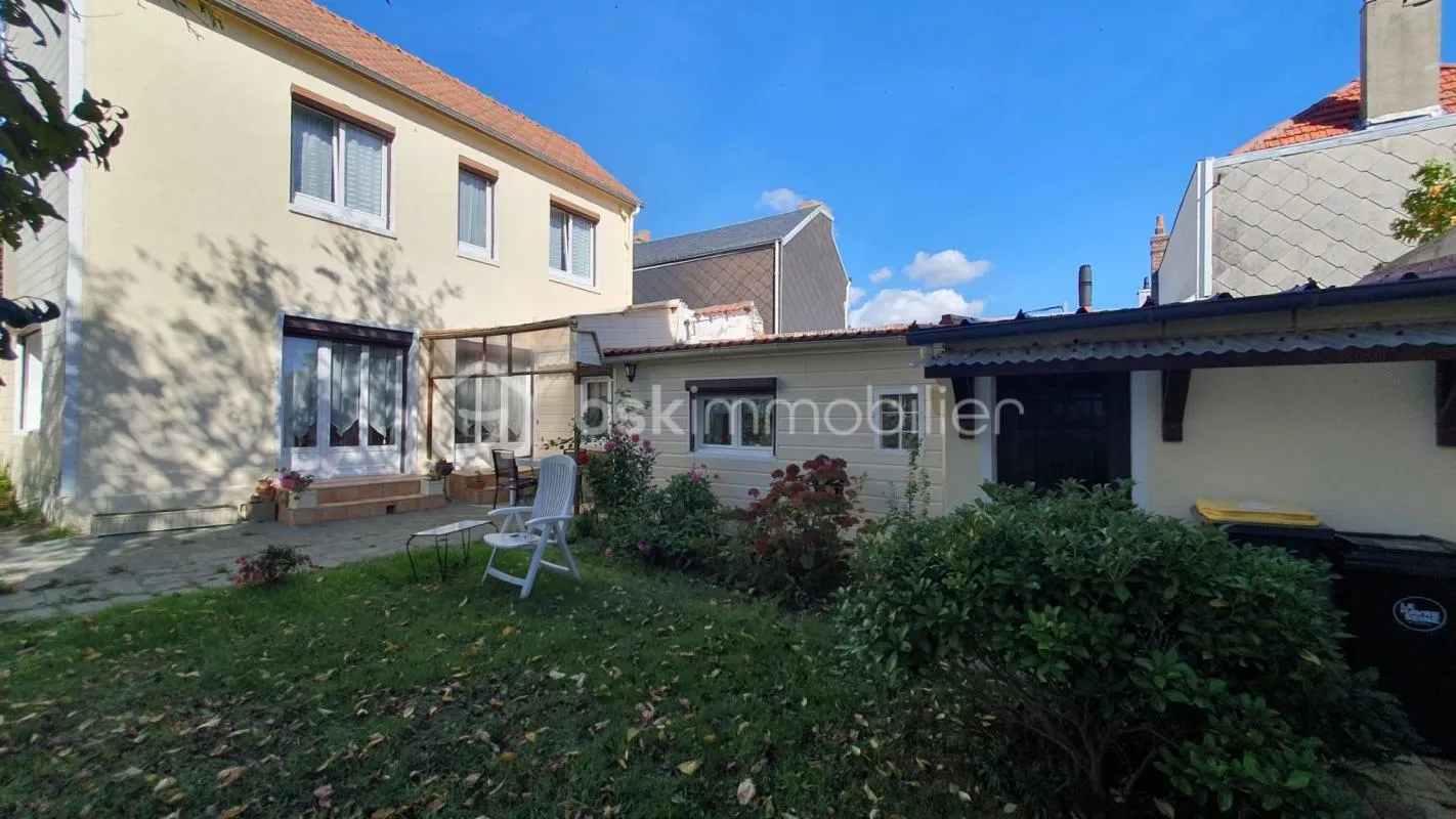 *MAISON T3/T4 DE 80M2 AVEC GARAGE DOUBLE ET JARDIN