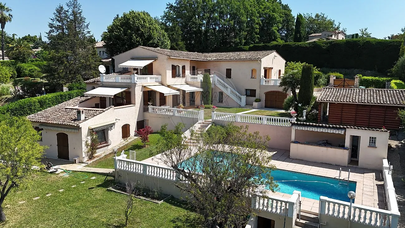 Maison 5 chambre(s) à vendre