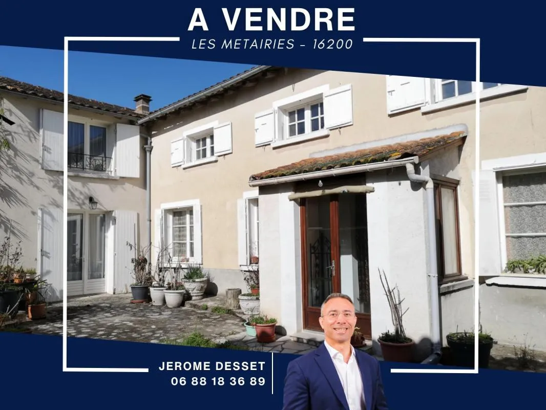 Maison à rénover - 4 chambres avec jardin et dépendances