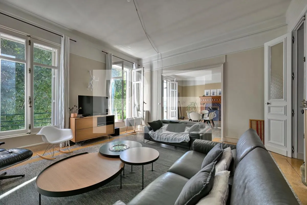 Appartement avec garage, cave et jardin quartier Révolution