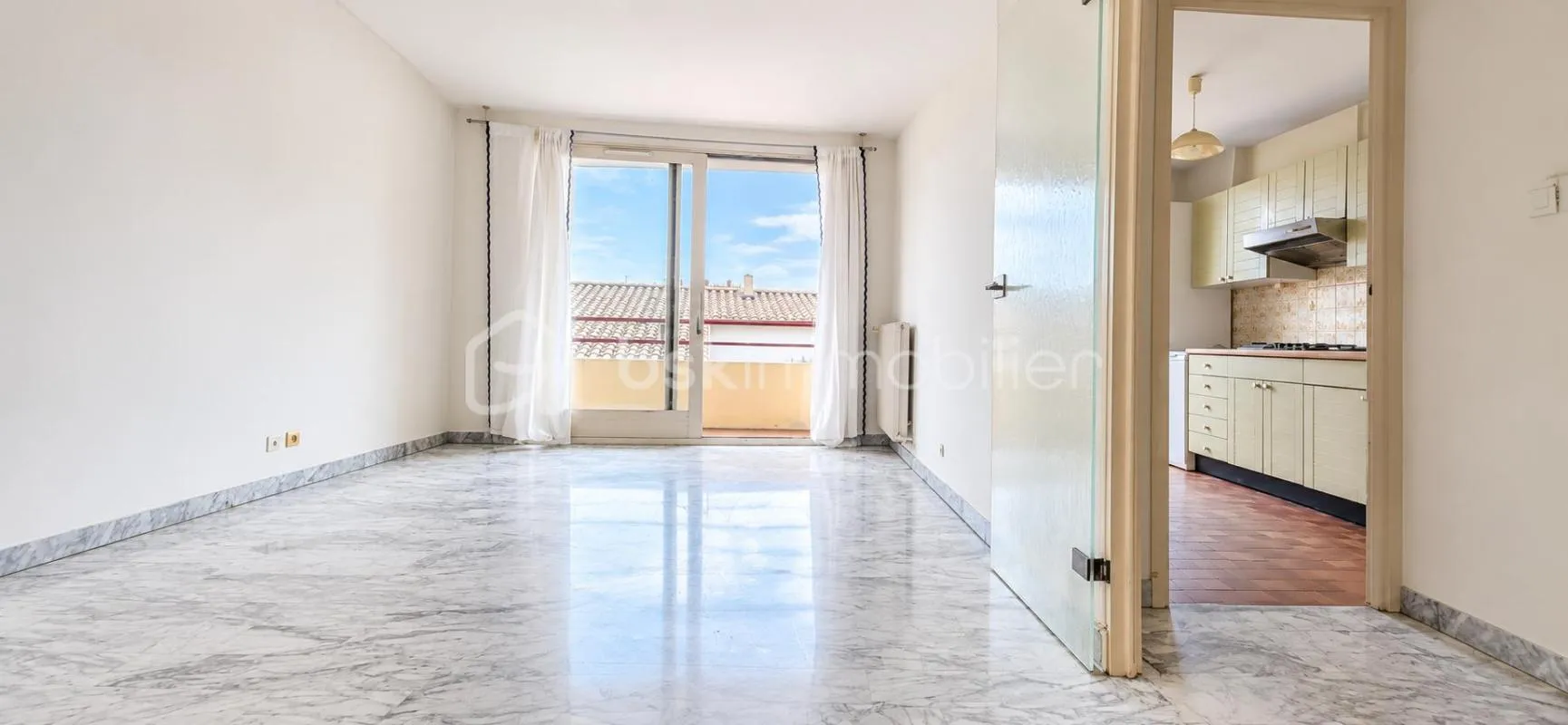 Appartement T3 secteur gare avec garage et parking