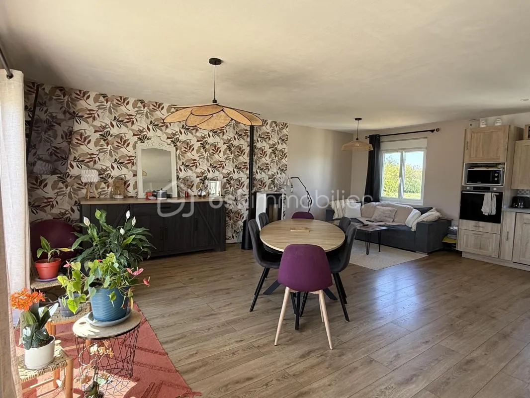 Maison rénové avec prestations de qualité – Parcelle de 1 640 m²