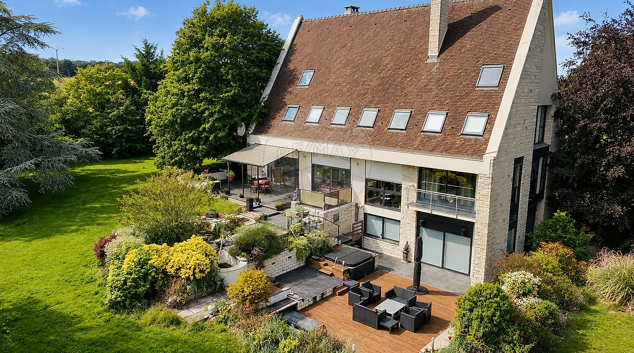 Maison 6 chambre(s) à vendre