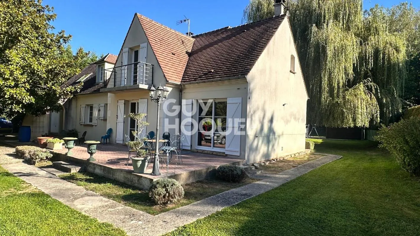 Maison Saint Sauveur 6 pièce(s) 158 m2
