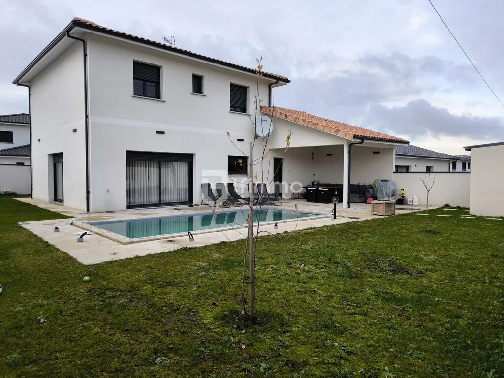 Maison moderne de 117 m2 470 000€ FAI