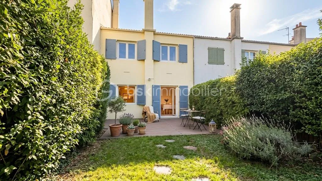 Votre oasis à construire, maison à vendre de 77 m² dans un cadre privilégié