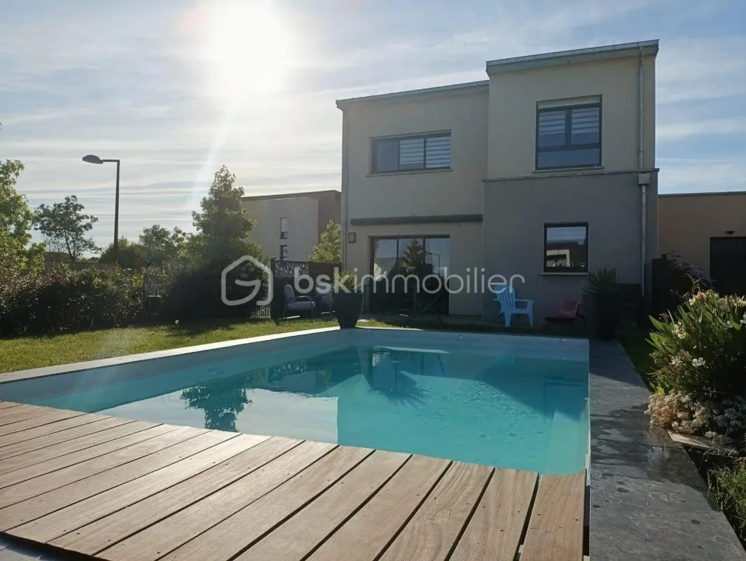 Maison T5 107 m² avec piscine
