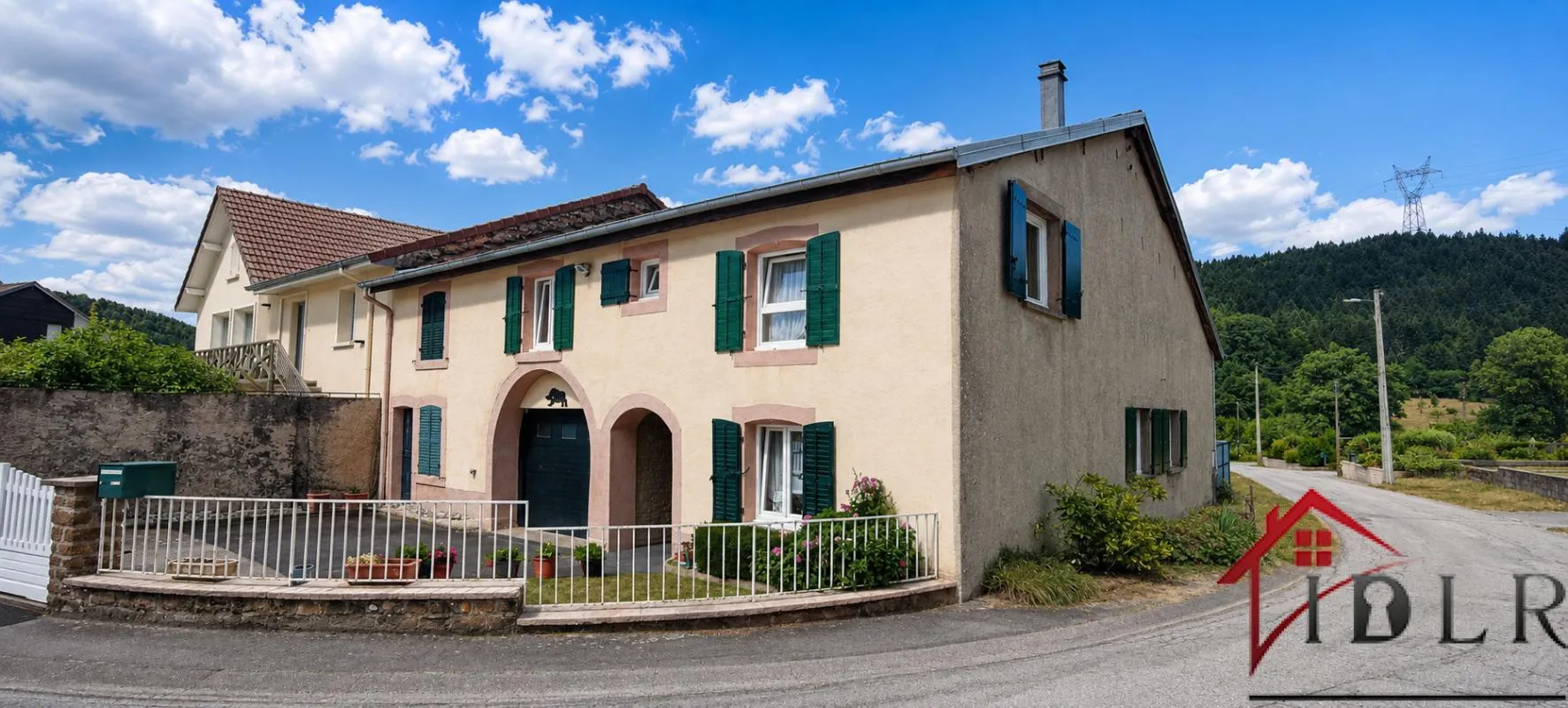 BIFFONTAINE FERME RÉNOVÉE + GÎTE + TERRAIN CONSTRUCTIBLE A