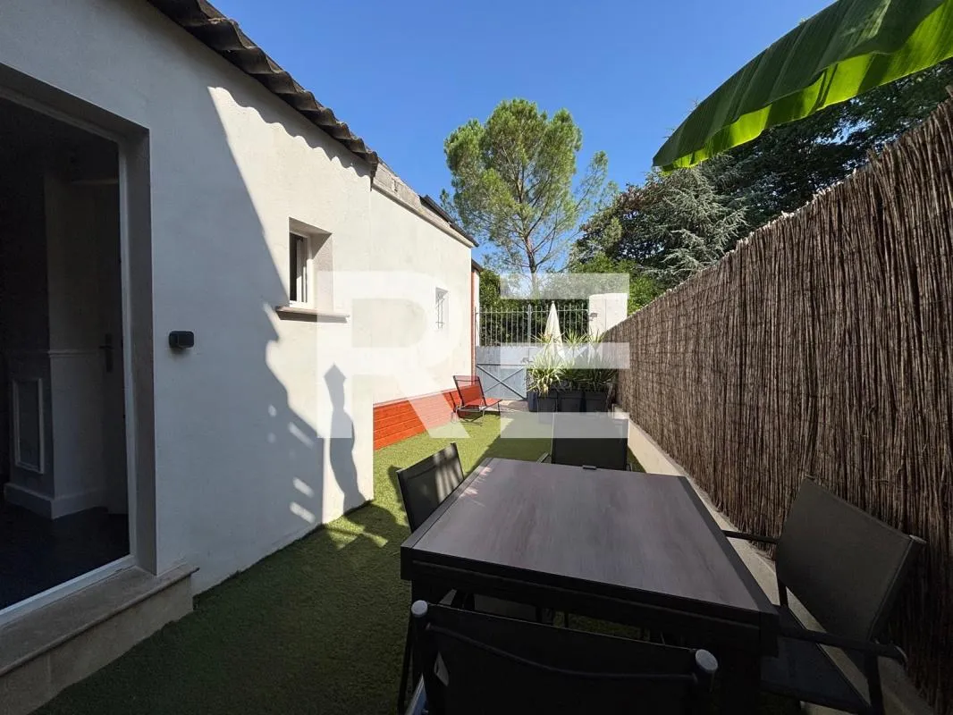 APPARTEMENT PLAIN PIED BRIGNON 91 m2 AVEC COUR ET GARAGE