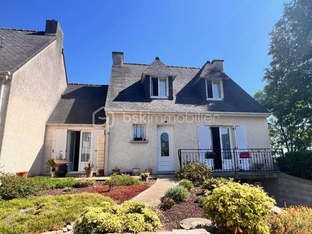 Maison familiale 4 chambres – 118 m² habitables – Sous-sol complet de 87 m² – En impasse, au calme