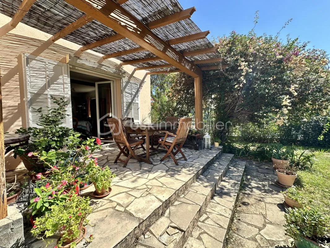 CAGNES-SUR-MER – VAL FLEURI – MAISON 4P DE PLAIN-PIED – JARDIN ARBORÉ – PROCHE MER ET COMMODITÉS