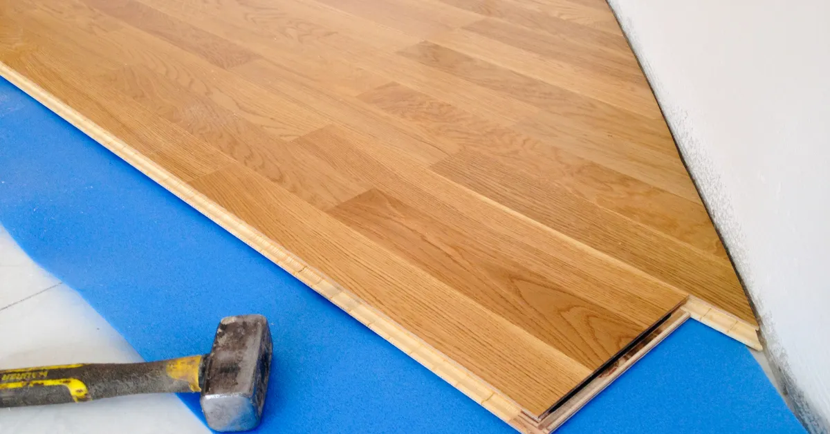 comment-poser-du-parquet-flottant-soi-meme-guide-etape-par-etape