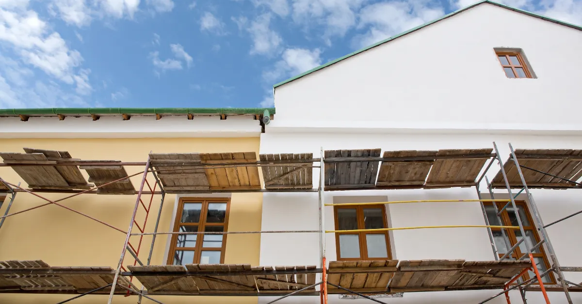ravalement-de-facade-en-2026-prix-au-m-materiaux-et-finitions