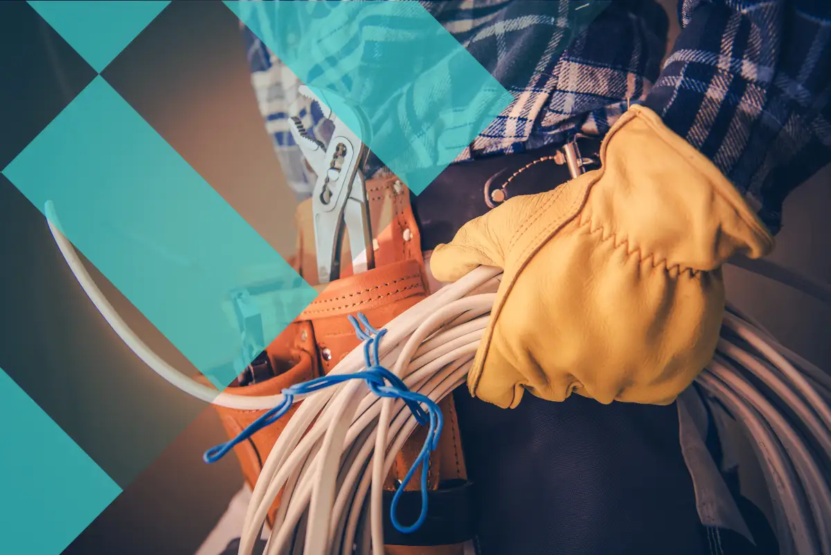 RR ELECTRICITE, electricien à La Norville